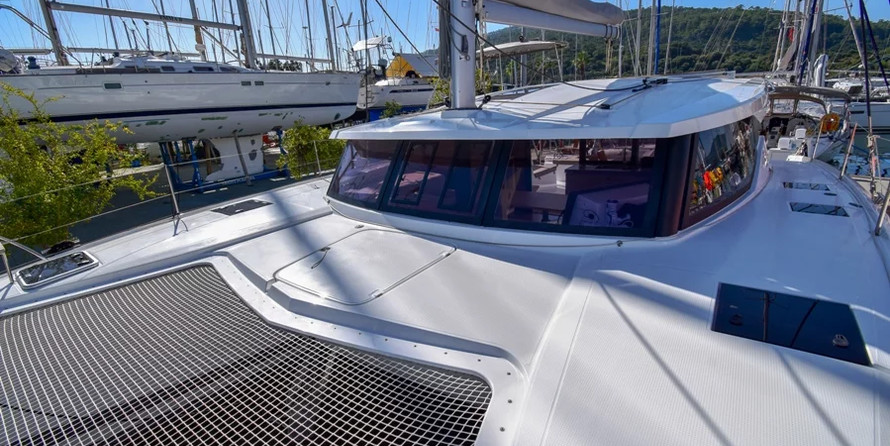 Fountaine Pajot Lucia 40