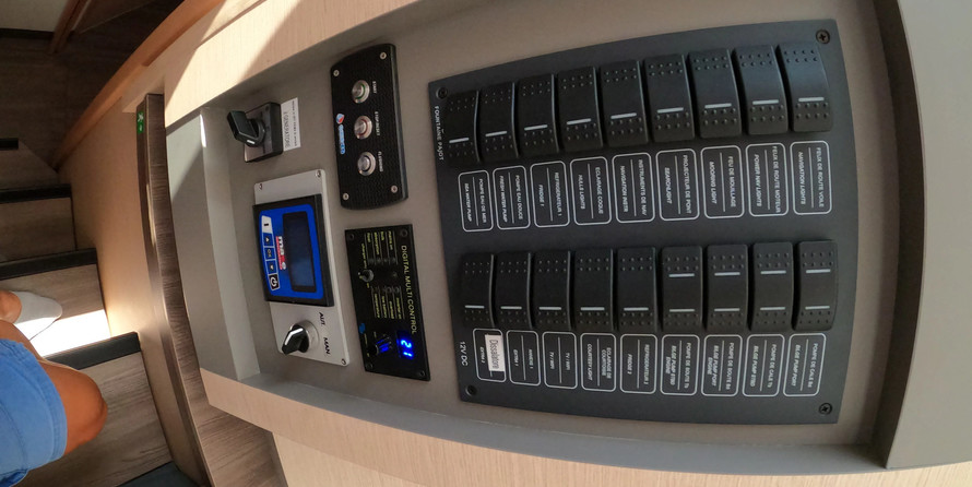 Fountaine Pajot Astréa 42