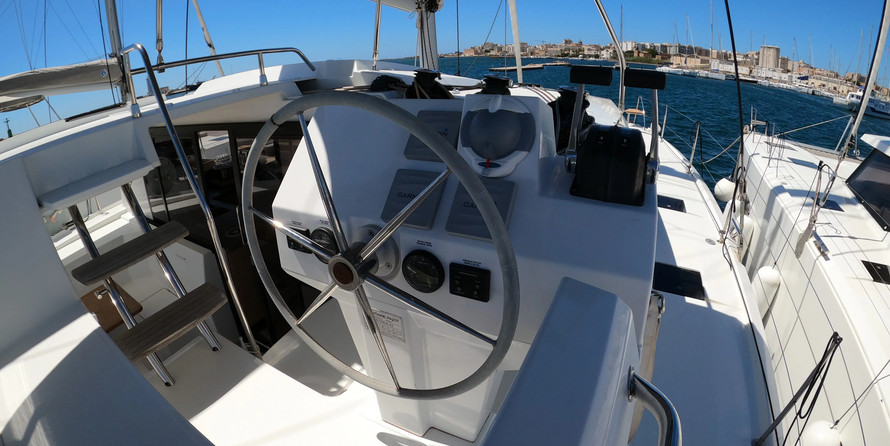 Fountaine Pajot Astréa 42