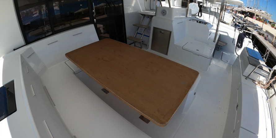 Fountaine Pajot Astréa 42