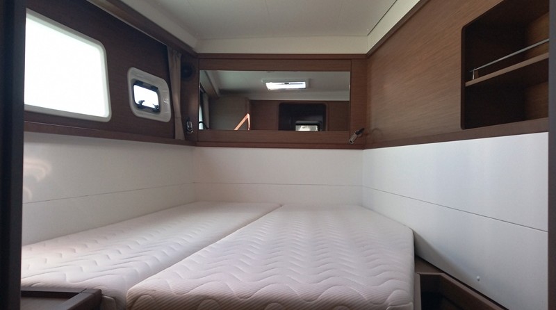 Lagoon 450 F