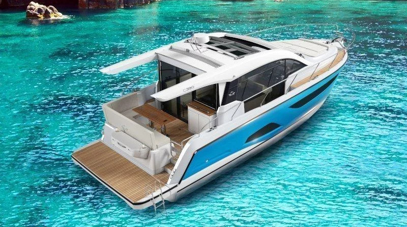 Sealine C390