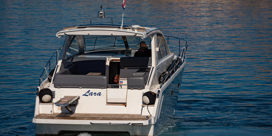 Sealine SC35
