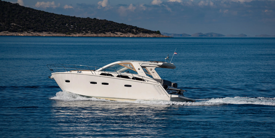 Sealine SC35