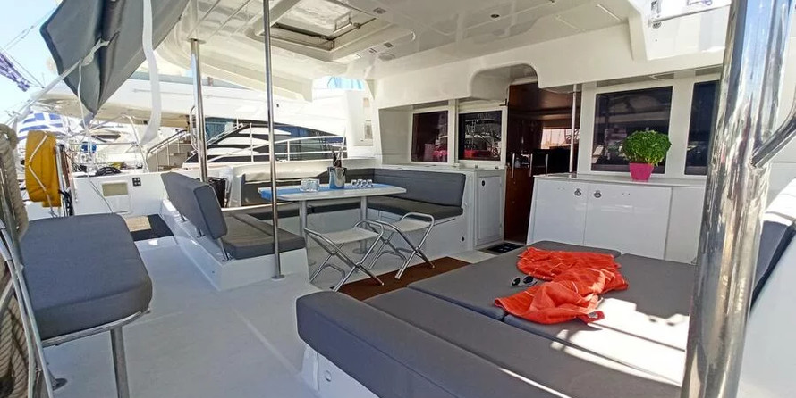 Lagoon 450