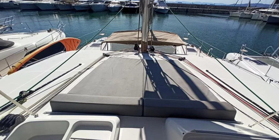 Lagoon 450