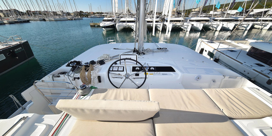 Lagoon 46