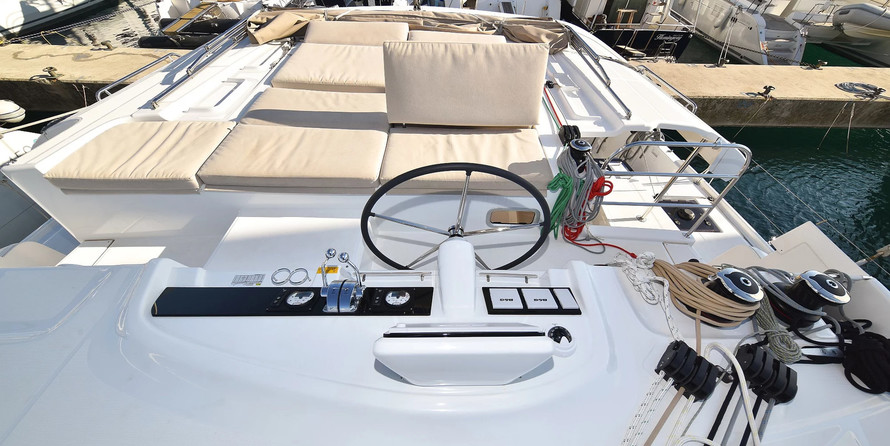 Lagoon 46