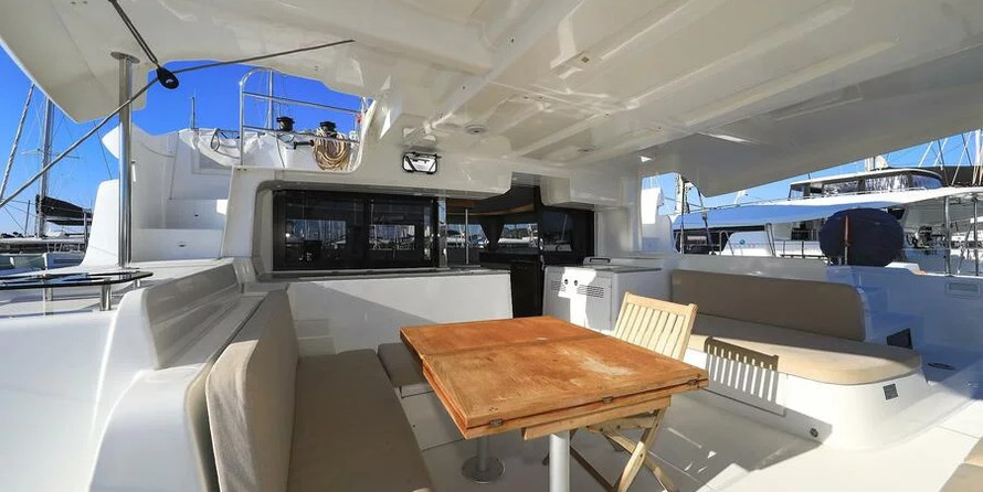 Lagoon 46