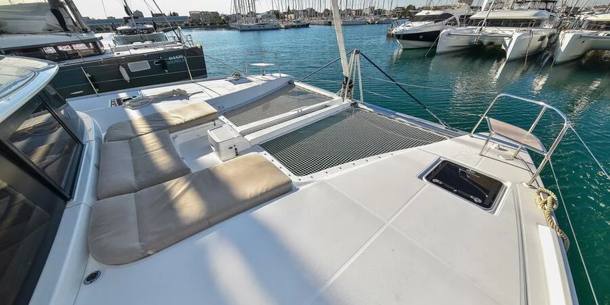 Lagoon 46