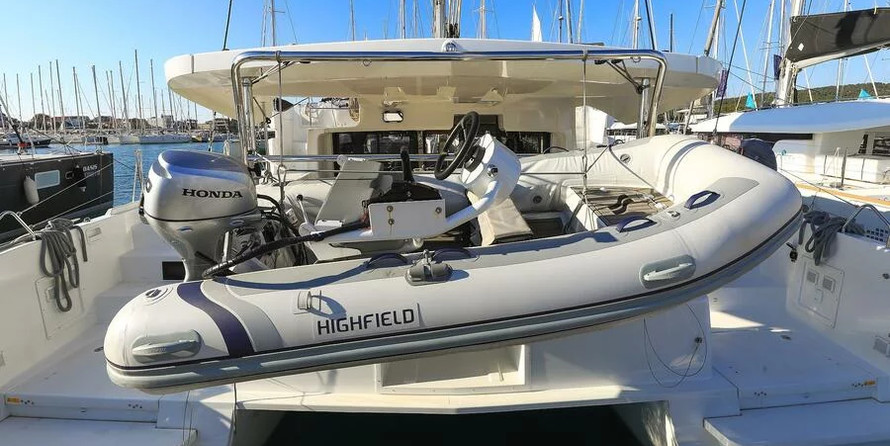 Lagoon 46