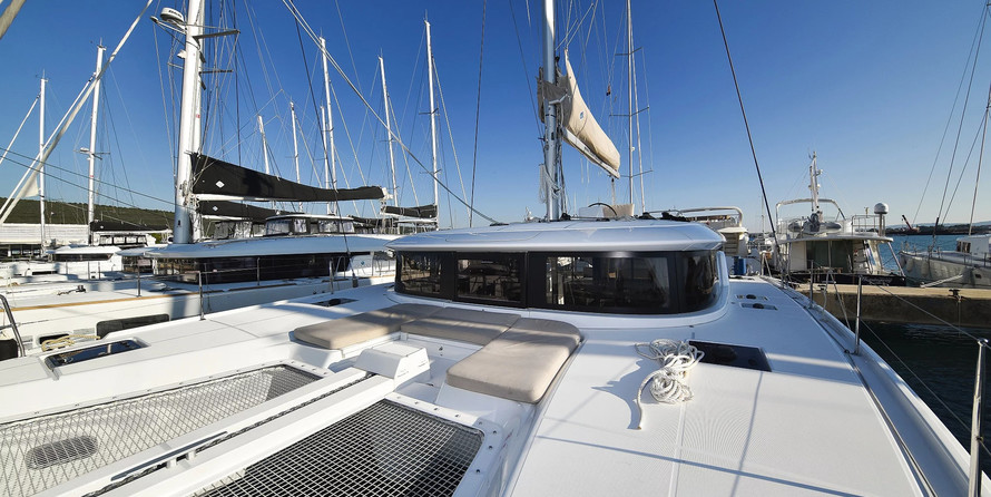 Lagoon 46