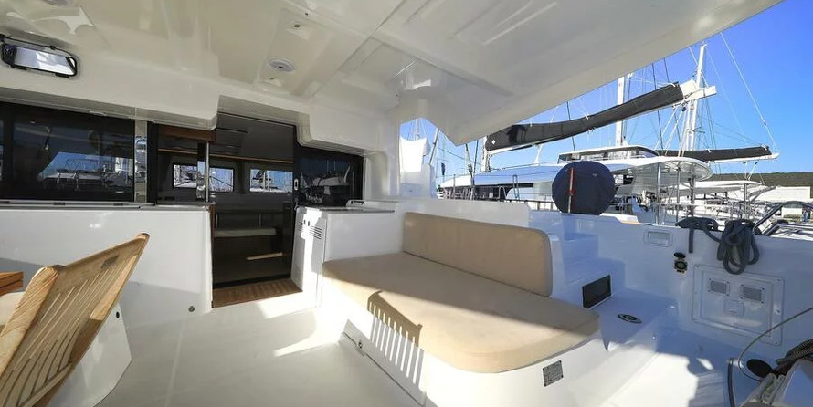 Lagoon 46