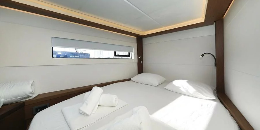 Lagoon 46