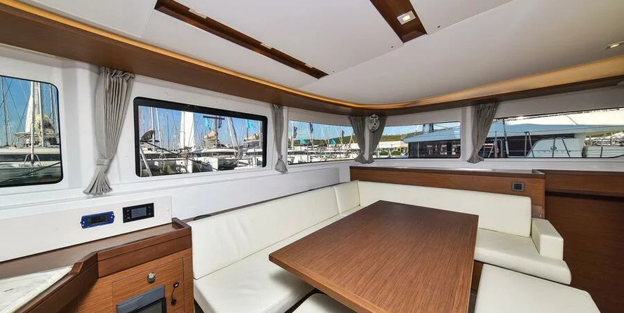 Lagoon 46