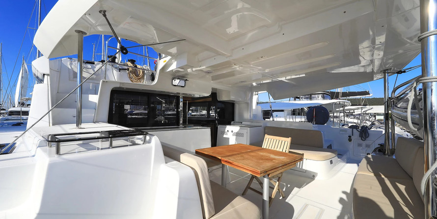 Lagoon 46