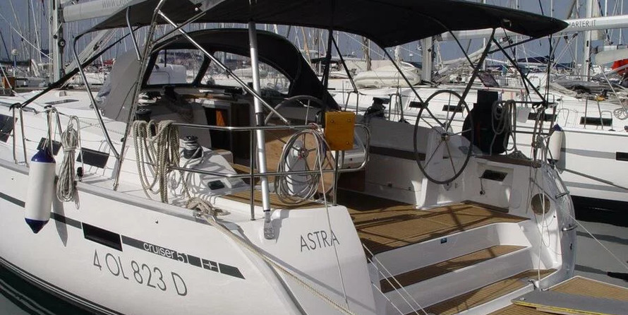 Bavaria Cruiser 51