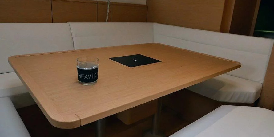 Jeanneau Sun Odyssey 519