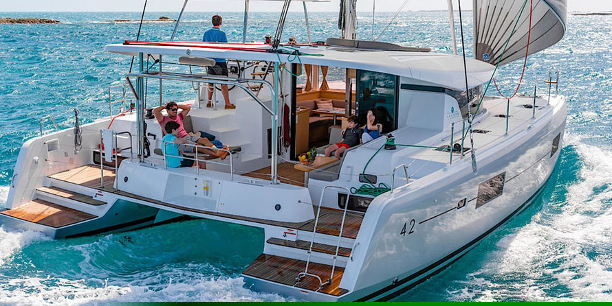Lagoon 42