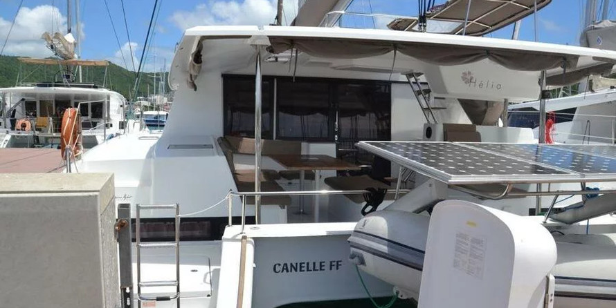 Helia 44 - 4 + 2 cab.