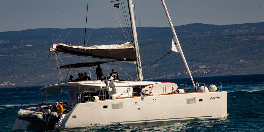 Lagoon 450 F