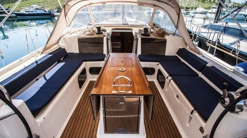 Dufour 56 Exclusive