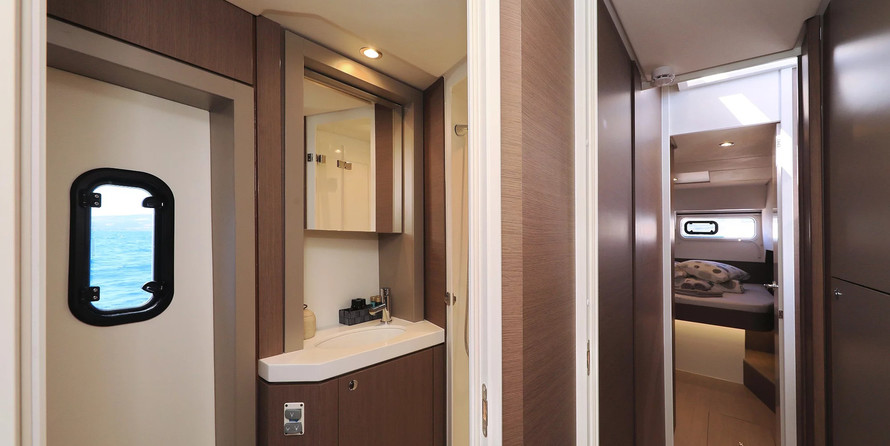 Bali 4.6 - 5 + 1 cab.