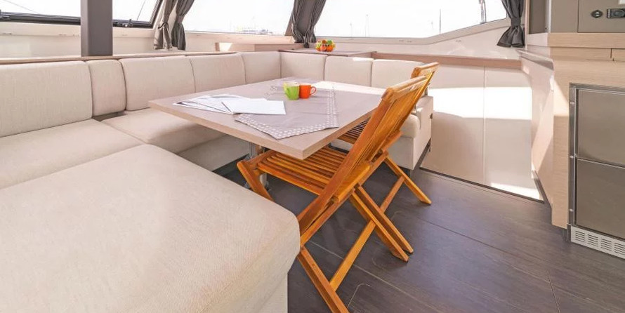 Fountaine Pajot Elba 45