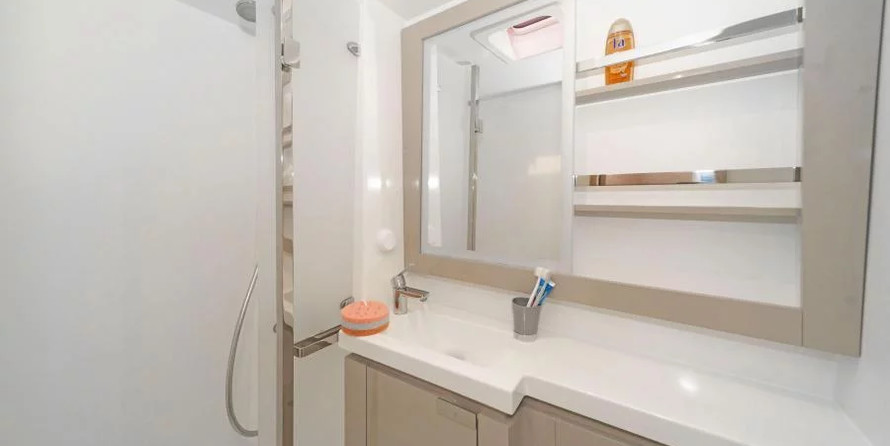 Fountaine Pajot Elba 45