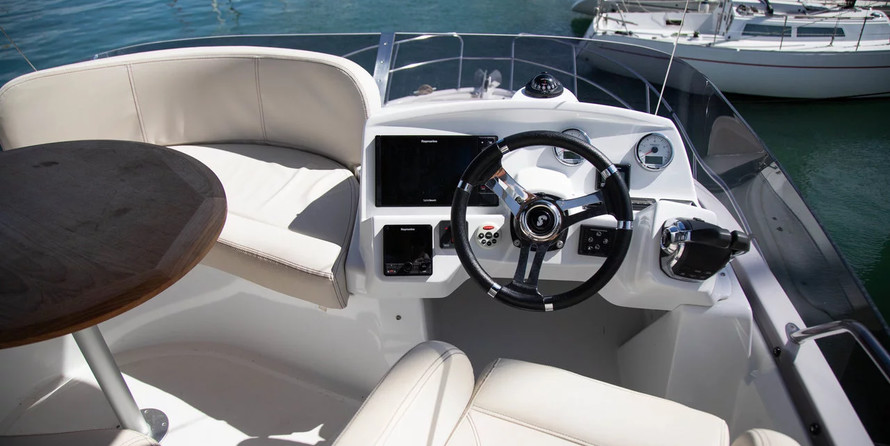 Beneteau Antares 36
