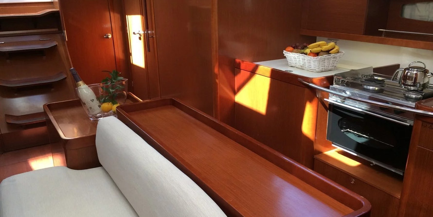 Beneteau Oceanis 50 Family