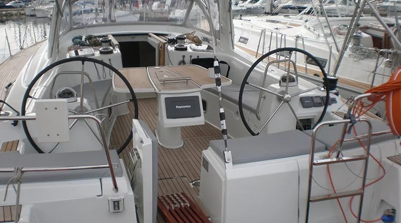 Beneteau Oceanis 50 Family