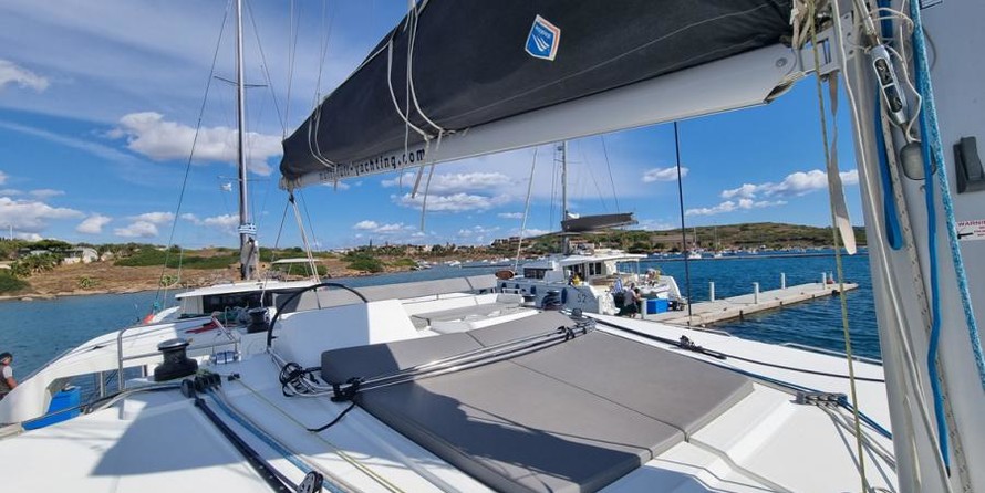Lagoon 450 F