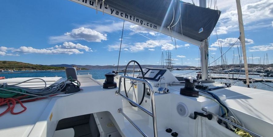Lagoon 450 F