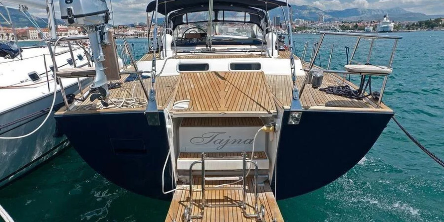 Beneteau 57 - 3 + 1 cab.