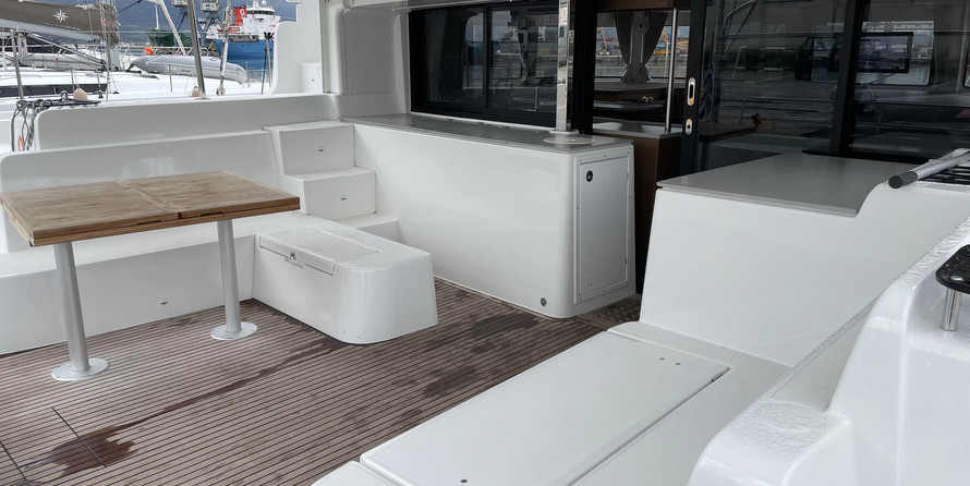 Lagoon 46