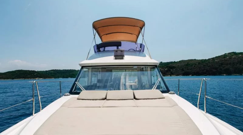 Bavaria E40 Fly
