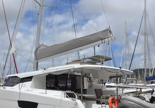 Fountaine Pajot Saona 47
