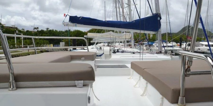 Fountaine Pajot Saona 47