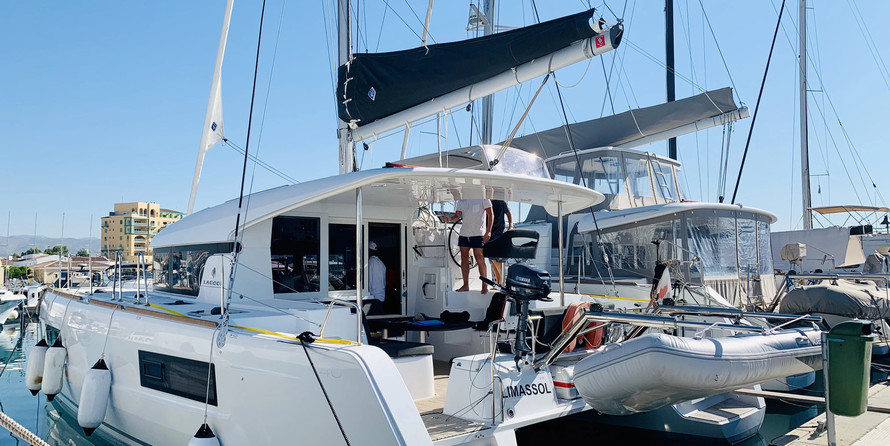 Lagoon 40