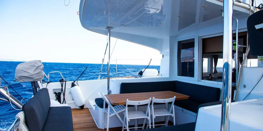 Lagoon 40