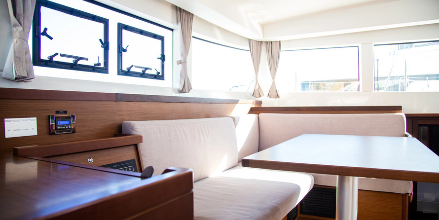 Lagoon 40
