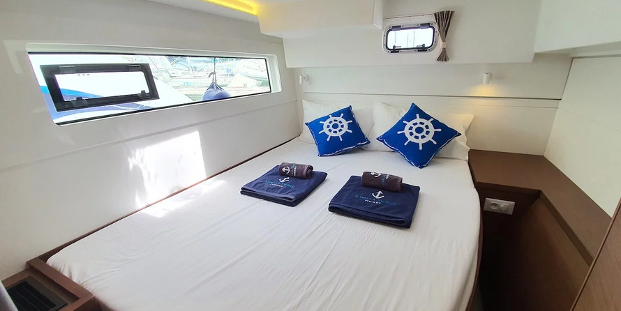 Lagoon 40
