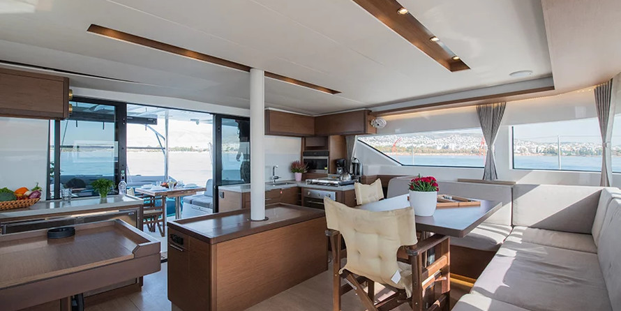Lagoon 50
