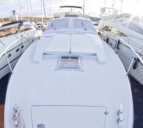 Ferretti 52
