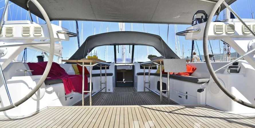 Hanse 575