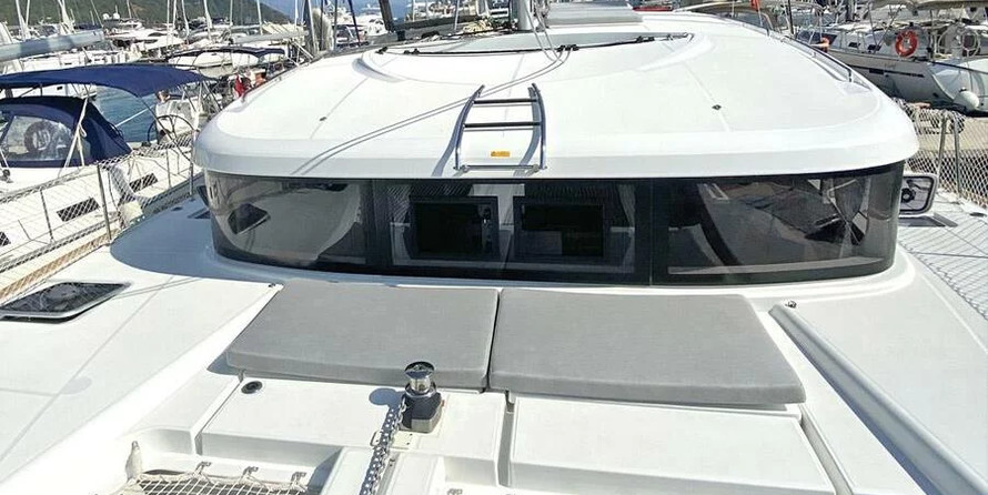Lagoon 40
