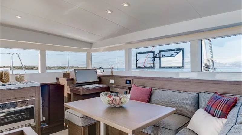 Lagoon 40