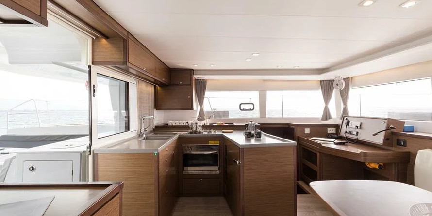 Lagoon 450 Flybridge