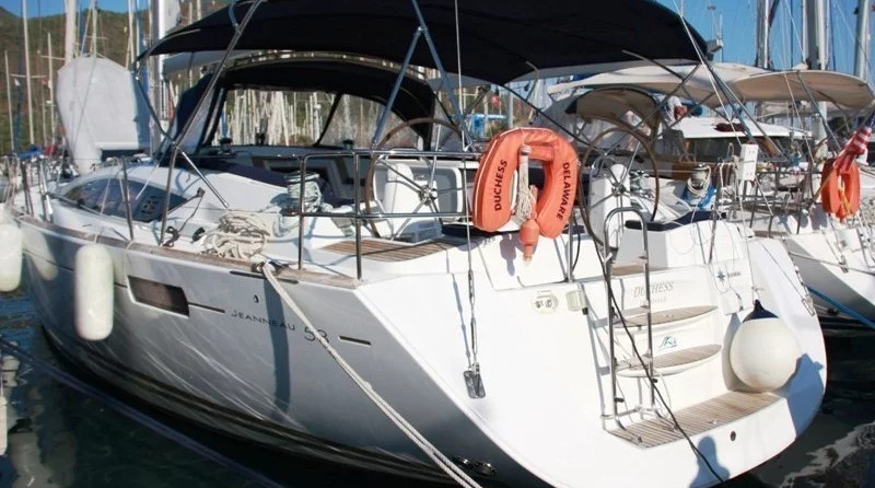 Jeanneau 53